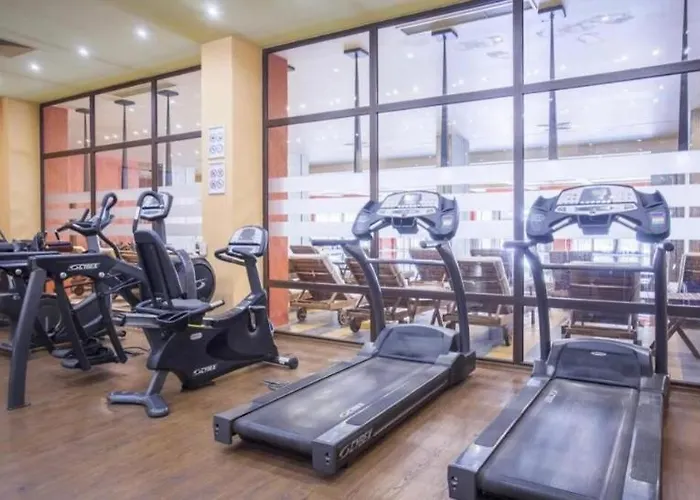 Reina Barcelo * Σάνι Μπιτς