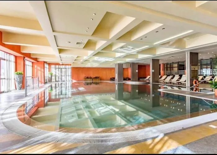 Reina Barcelo Апартамент