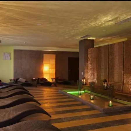 Reina Barcelo Apartment Sunny Beach