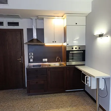 Reina Barcelo Апартамент