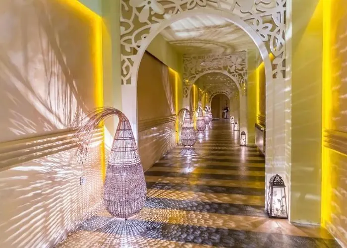 Reina Barcelo Appartement *