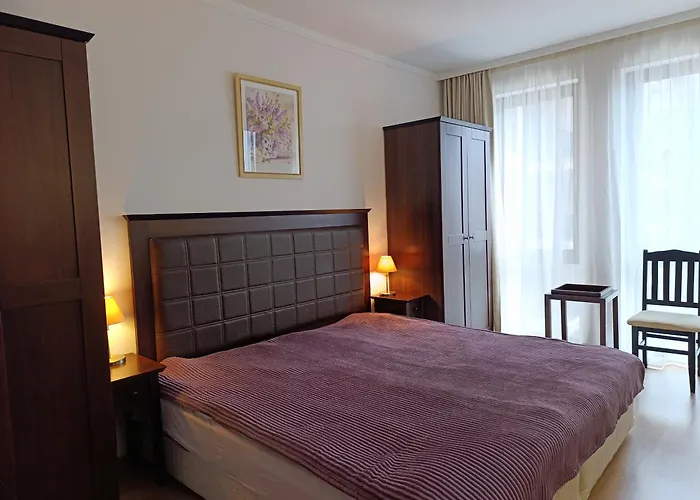 Reina Barcelo Apartamento *