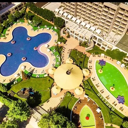 Reina Barcelo * Sunny Beach